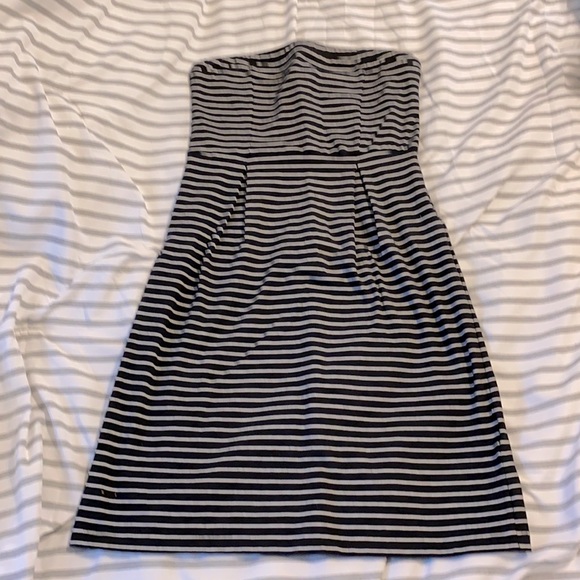 Old Navy Strapless Dress - Picture 1 of 3